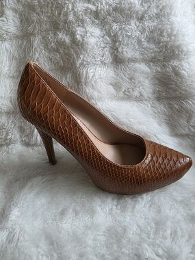 BCBGeneration Cognac Croc-Embossed Pointed Pump